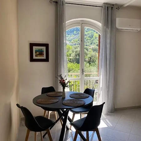 Sun Center * Sorrento